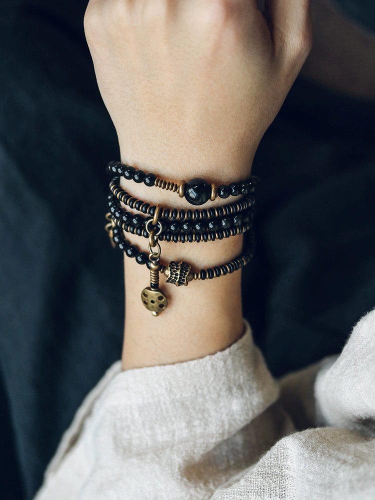 Hand chain bracelet