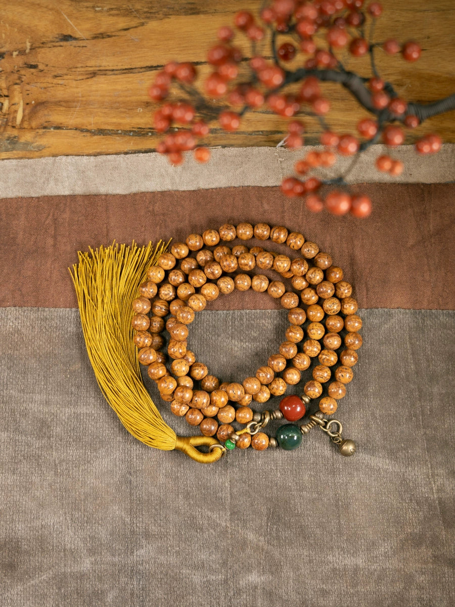 Buddha bracelet for prayer